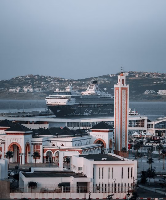 السفن السياحية الضخمة: هل تستفيد طنجة حقاً من هذا الاقتصاد؟