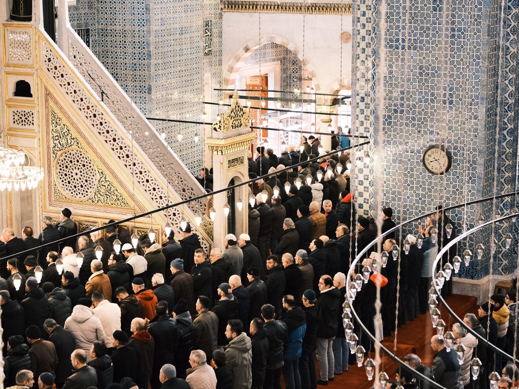 حين يصير الظلّ هو الجسد: لوبيات التنظيم ومصير الجماعة